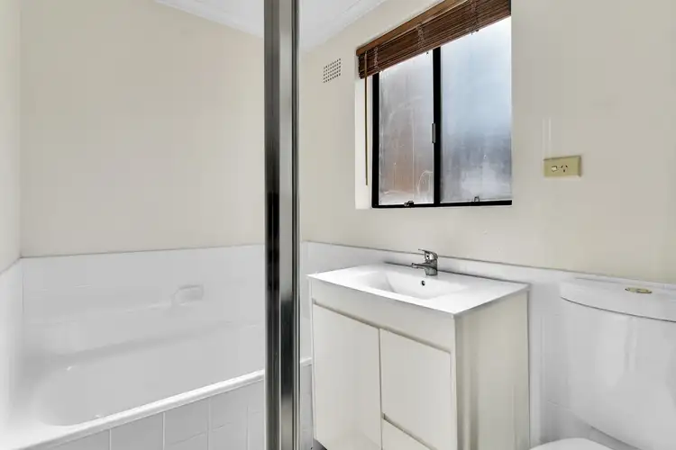 Fourth view of Homely apartment listing, 5/2 Ivy Street, Wollstonecraft NSW 2065