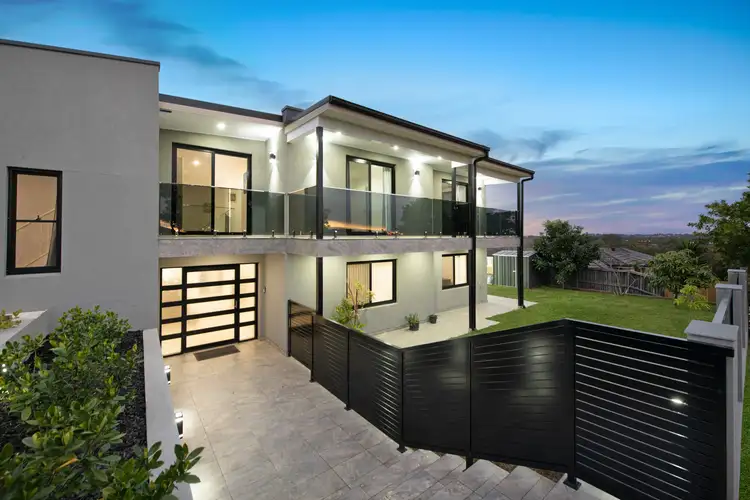 31 Tamborine Drive