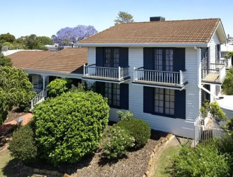 30 Wilkes Street, Dalby QLD 4405