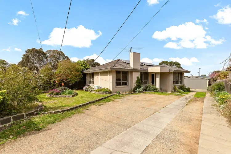 335 Elizabeth Drive, Sunbury VIC 3429
