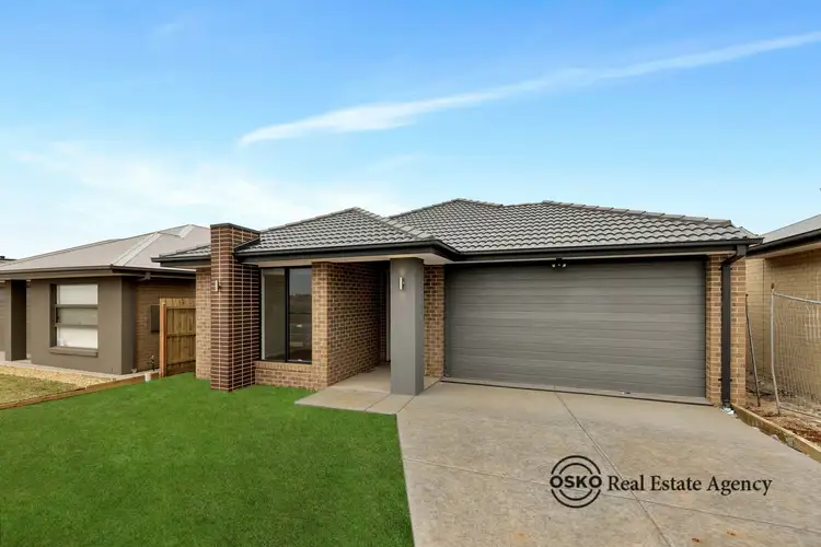 Second view of Homely house listing, 4 Edgewater Boulevard, Weir Views VIC 3338