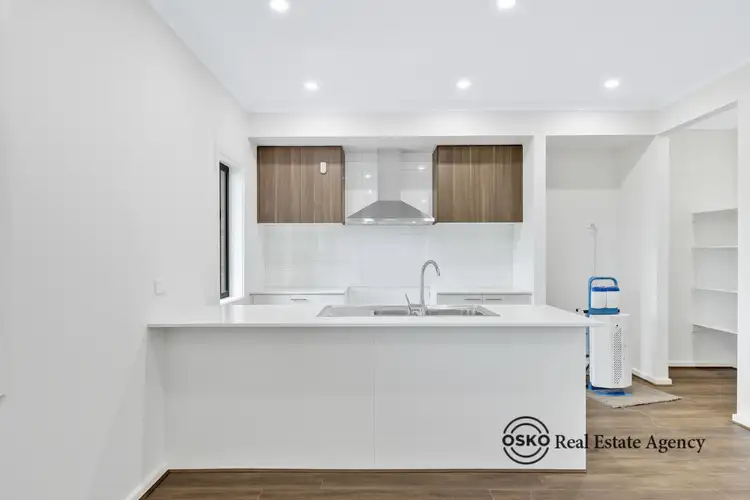 Fourth view of Homely house listing, 4 Edgewater Boulevard, Weir Views VIC 3338
