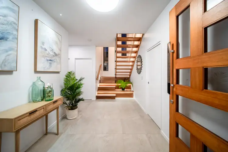 Fifth view of Homely house listing, 2/5 Edward Street, Point Arkwright QLD 4573