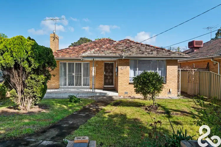 51 Lloyd Avenue, Reservoir VIC 3073
