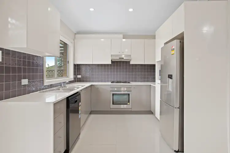 Second view of Homely villa listing, 3/25 Carinya Road, Girraween NSW 2145