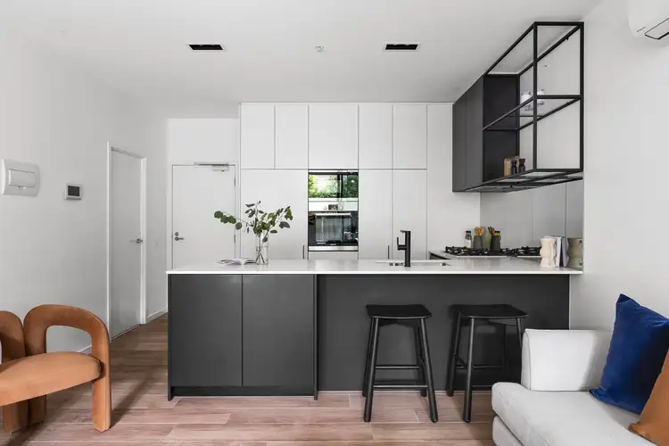 Third view of Homely apartment listing, 4/28 Auburn Grove, Hawthorn East VIC 3123