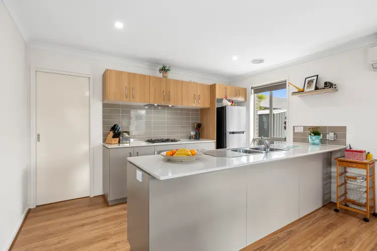 6 Lismore Street, Armstrong Creek VIC 3217