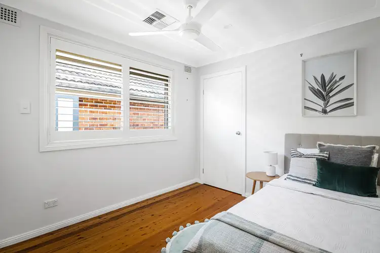 Sixth view of Homely semi-detached listing, 2/5 Lamonerie Street, Toongabbie NSW 2146