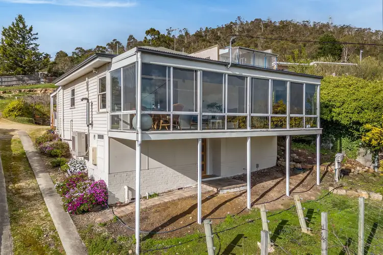26 Sharland Avenue, New Norfolk TAS 7140