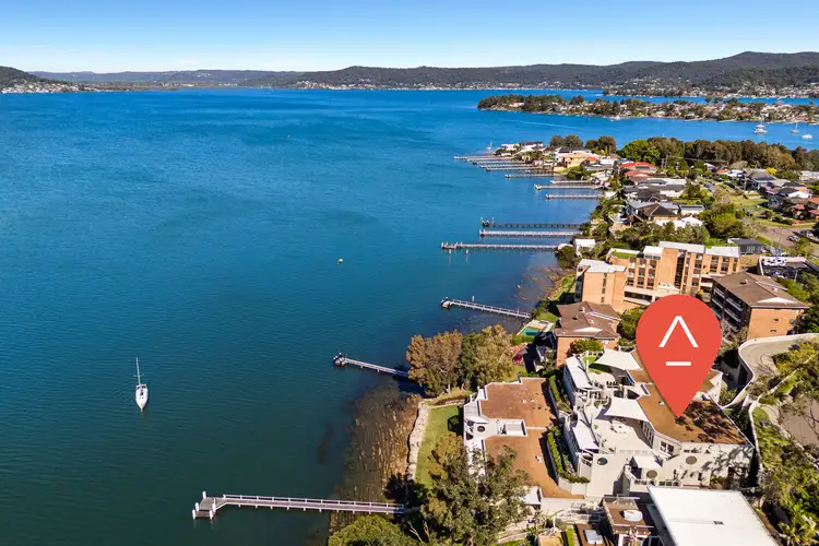 13/5 Wharf Street, East Gosford NSW 2250