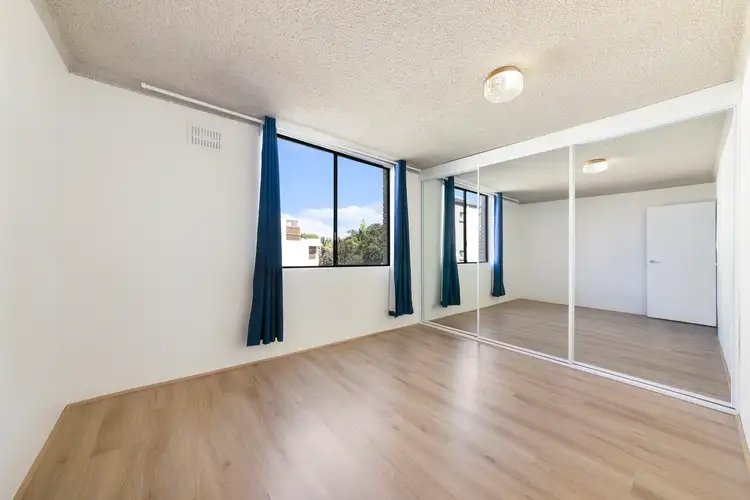 Third view of Homely apartment listing, 2/108 Beach Street, Coogee NSW 2034