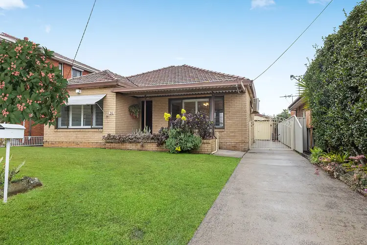 36 Raymond Avenue, Roselands NSW 2196