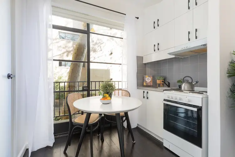 Third view of Homely studio listing, 2/7 St Neot Avenue, Potts Point NSW 2011