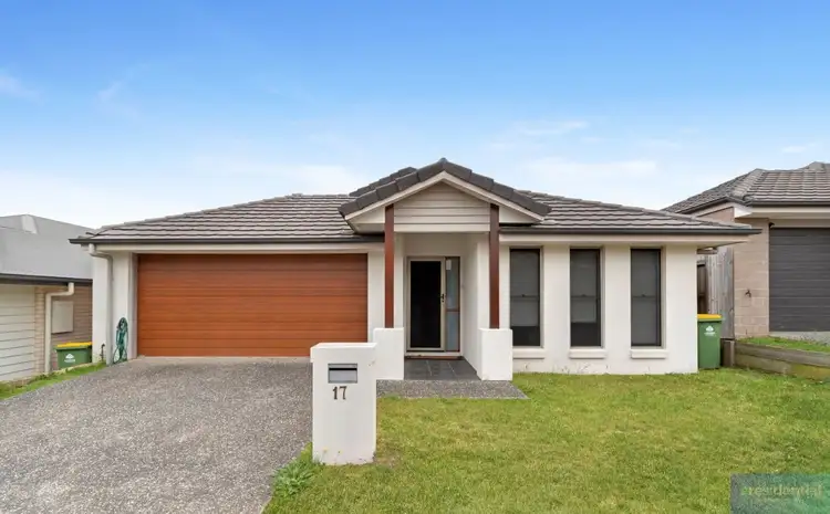 17 Barrington Circuit