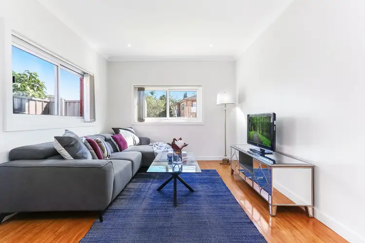 6A Dell Place, Georges Hall NSW 2198