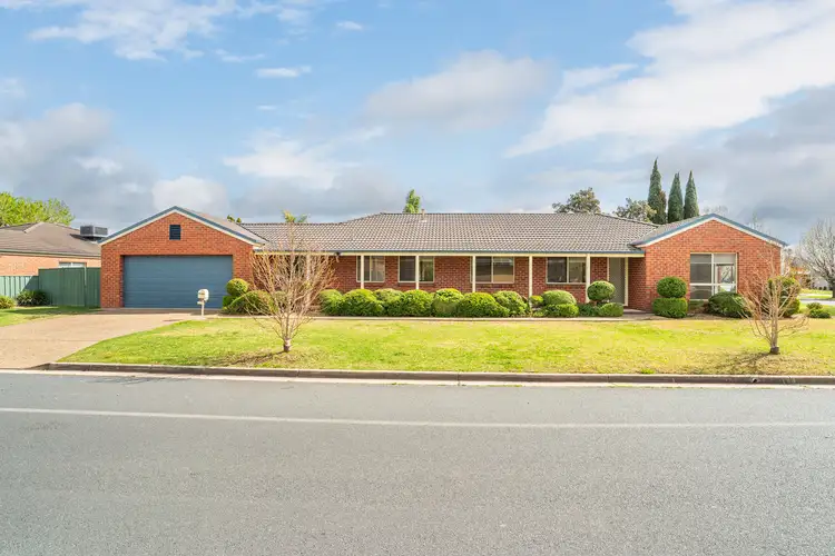 83 Rivergum Drive, East Albury NSW 2640