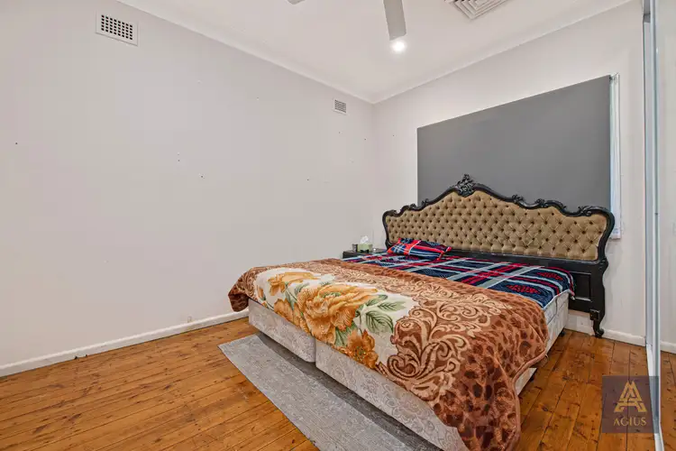 Fifth view of Homely house listing, 398 Seven Hills Road, Seven Hills NSW 2147