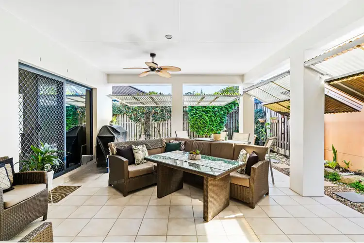13 Campelles Avenue, Varsity Lakes QLD 4227
