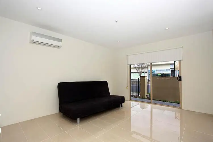 Fourth view of Homely apartment listing, 2/415 Highbury Road, Burwood VIC 3125