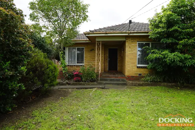 1305 Dandenong Road