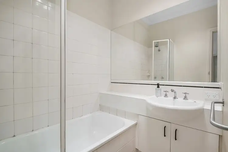 Fifth view of Homely apartment listing, 20 Wiltshire Drive, Kew VIC 3101
