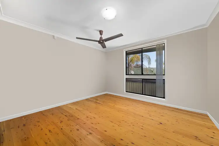Fourth view of Homely house listing, 17 Hull Place, Seven Hills NSW 2147