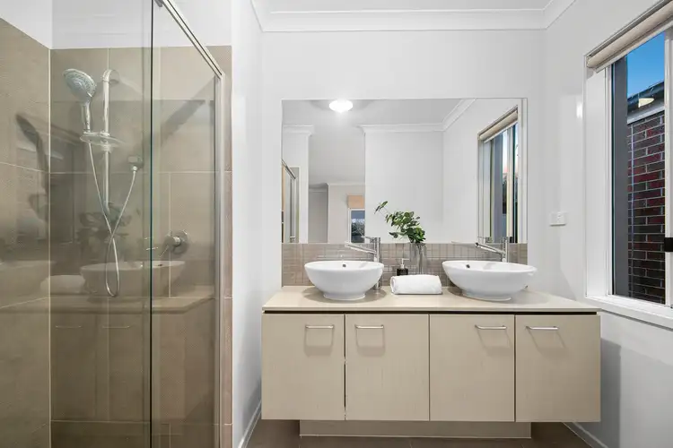 Seventh view of Homely house listing, 18 Peveril Avenue, Derrimut VIC 3026