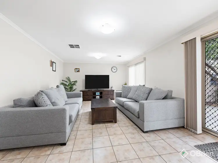 Fifth view of Homely house listing, 2 Ambridge Grove, Sydenham VIC 3037