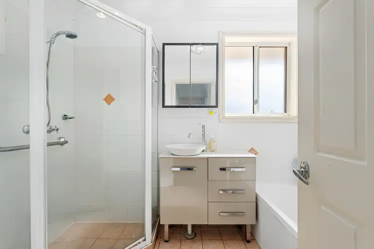 Fifth view of Homely villa listing, 10/34 Toronto Parade, Sutherland NSW 2232