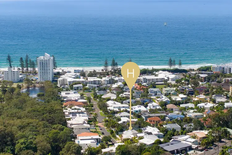 2 Ocean Crest Place, Alexandra Headland QLD 4572
