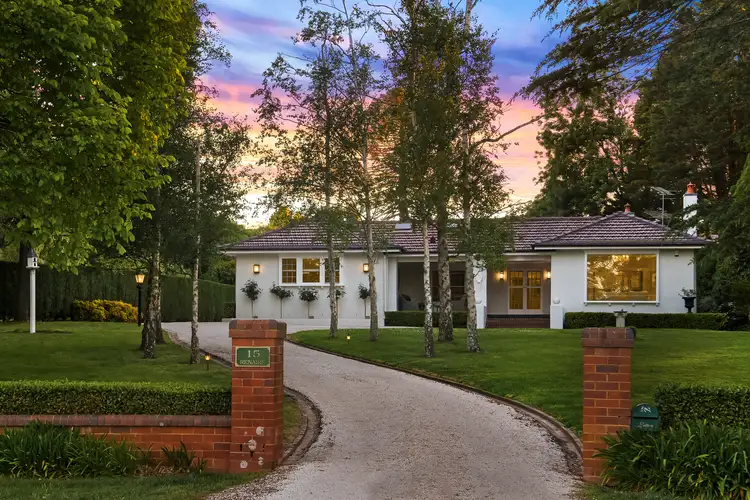15 Links Road, Burradoo NSW 2576