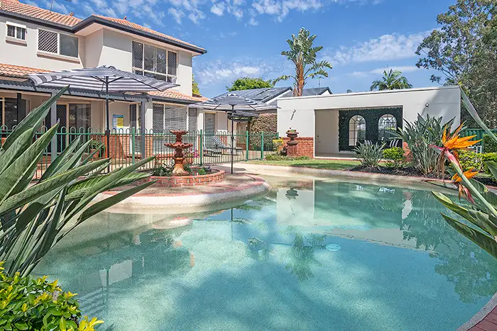 12 Greg Norman Crescent