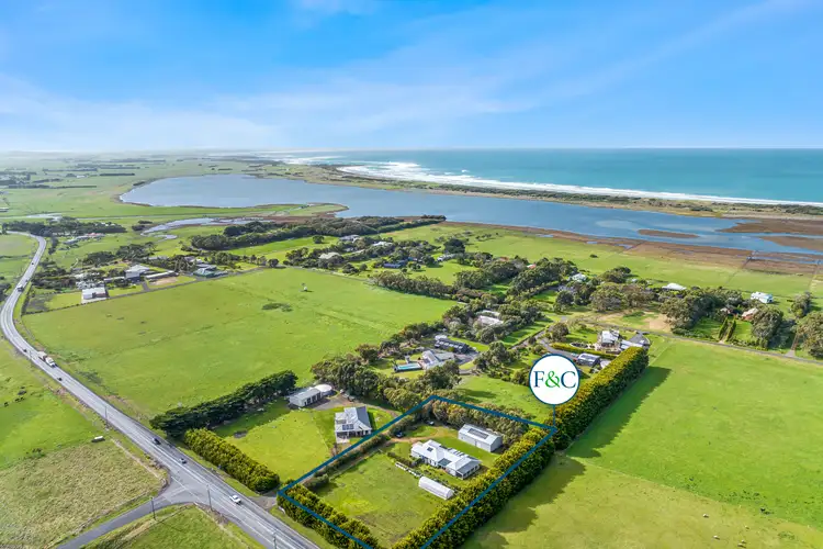 1915 Princes Highway, Port Fairy VIC 3284