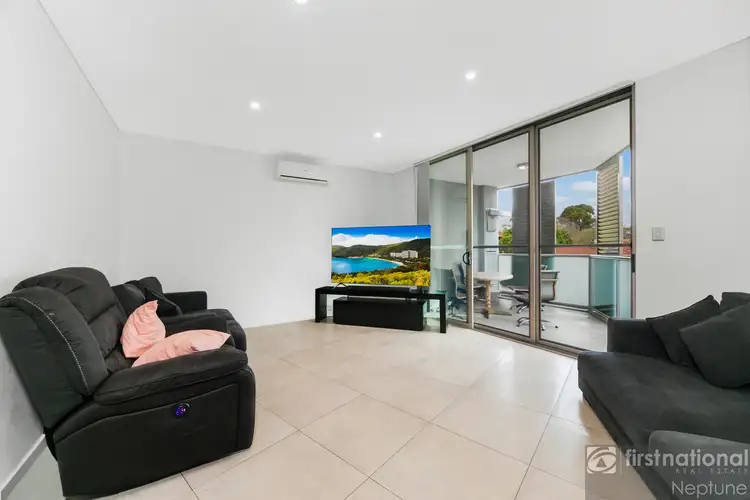 102/9 Harvey Place, Toongabbie NSW 2146