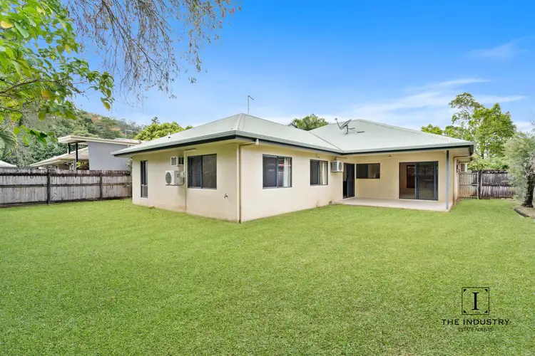 4 Beck Close, Bentley Park QLD 4869