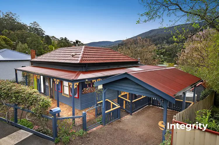 8 Park Road, Warburton VIC 3799