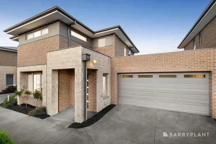 Main view of Homely townhouse listing, 3/25 Vinter Avenue, Croydon VIC 3136