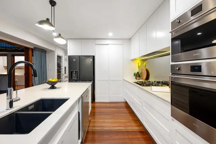 Fourth view of Homely house listing, 7 Nealdon Street, Holland Park QLD 4121