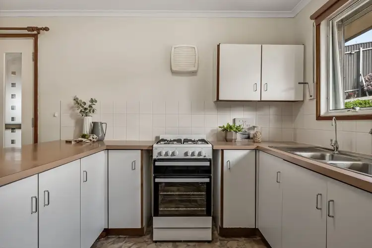 Fifth view of Homely house listing, 1 Oldenburg Court, Noarlunga Downs SA 5168