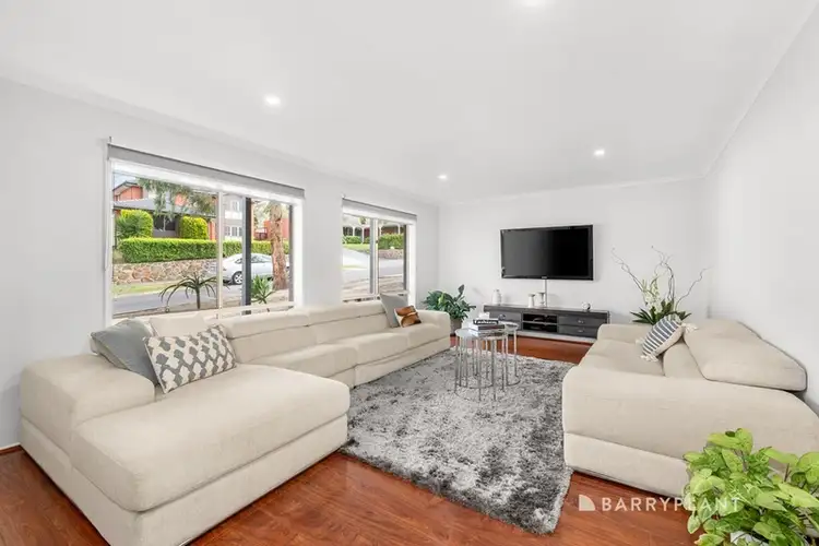Second view of Homely house listing, 2 Tara Court, Yallambie VIC 3085
