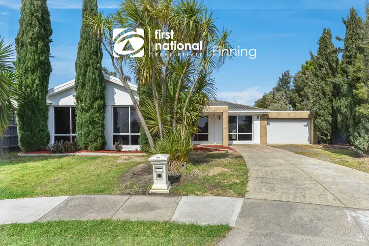 24 Howqua Place, Cranbourne VIC 3977
