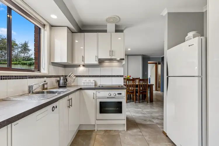 Fifth view of Homely house listing, 81 Hurling Drive, Mount Barker SA 5251