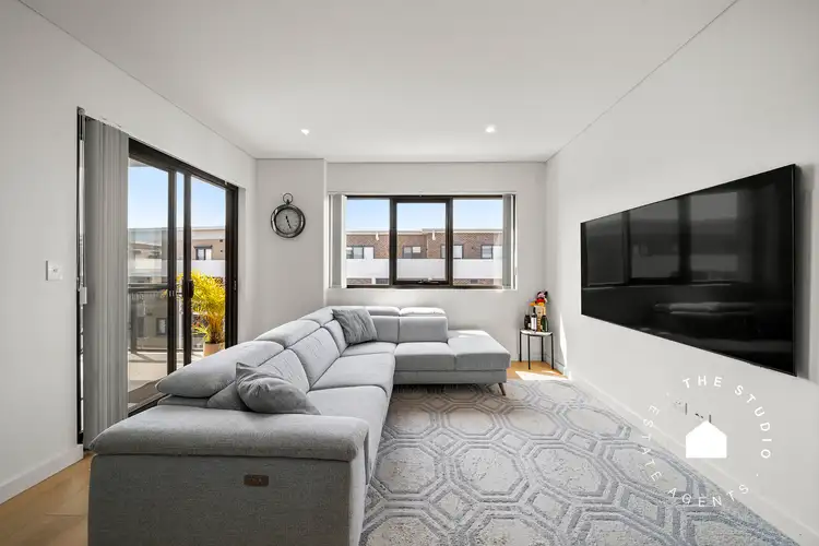 413/3 Gerbera Place