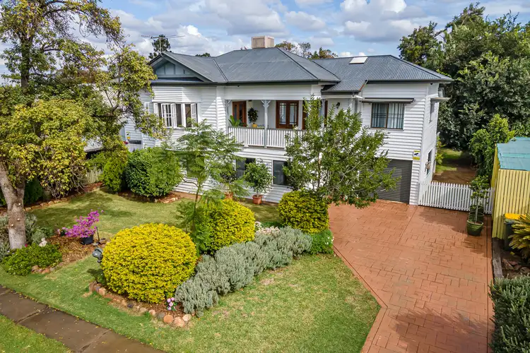 10 Archibald Street, Dalby QLD 4405