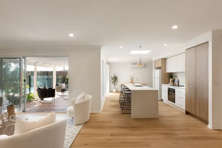 Second view of Homely house listing, 20 Bridle Street, Mansfield QLD 4122