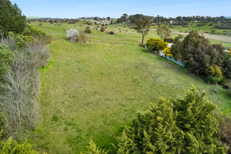 11 Lathlain Street, Clunes VIC 3370