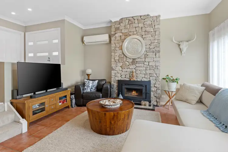 Second view of Homely house listing, 9 Mortons Close, Kincumber NSW 2251