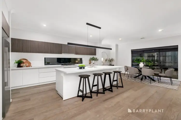 Second view of Homely house listing, 11 Ellerton Square, Wantirna VIC 3152