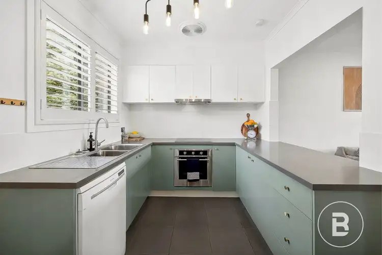 Sixth view of Homely unit listing, 2/633 Bond Street, Golden Point VIC 3350