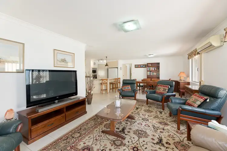 Seventh view of Homely house listing, 10 Richmond Entrance, Success WA 6164